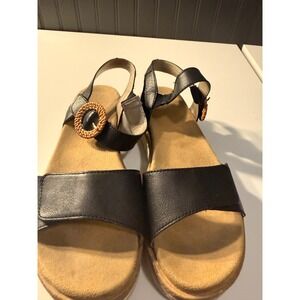 Remonte leather shoes sandles black leather with white platform sides